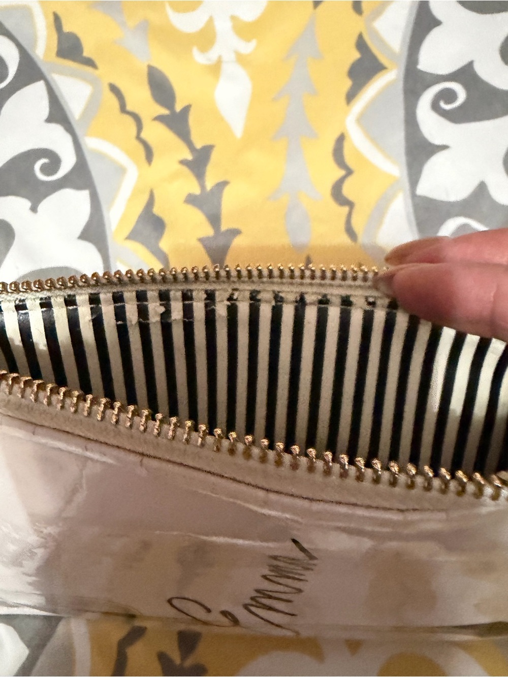 Kate Spade Pencil Zip Pouch - Jane Austen Limited Edition EMMA- LIMITED EDITION - Picture 6 of 9